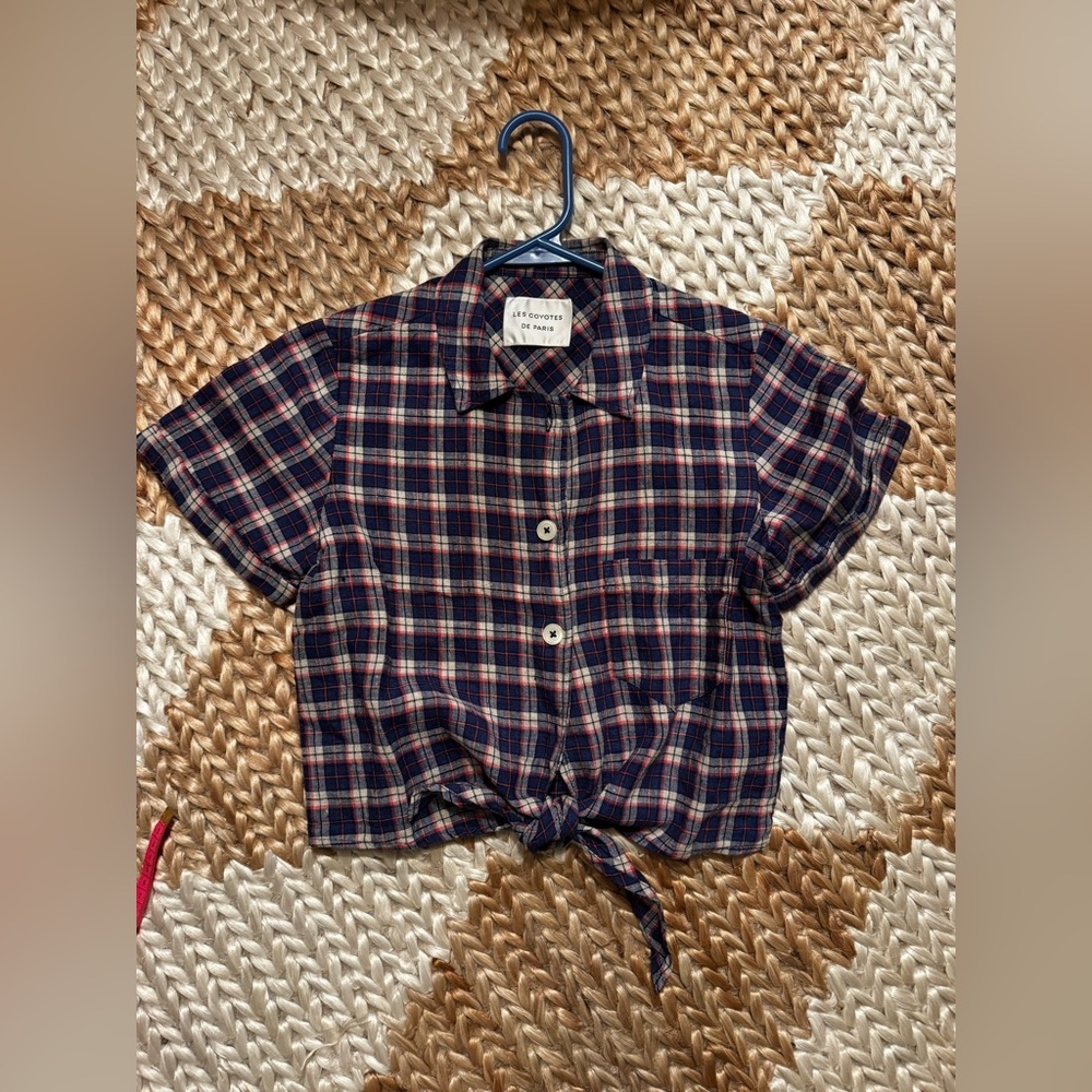 Les Coyotes Des Paris Plaid Linen Cropped Tie Front Shirt - Blue and Red, Small
